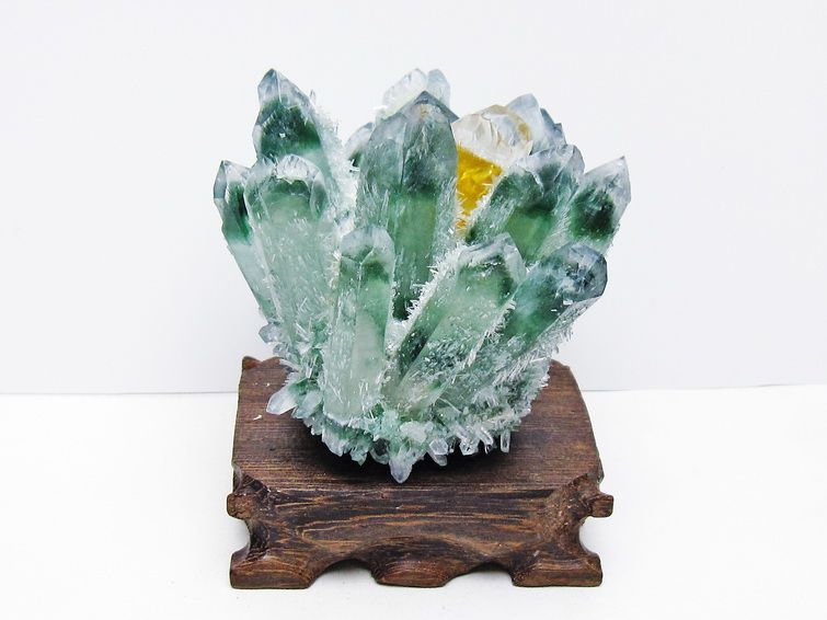 緑水晶 クラスター 原石 台座付属 一点物 182-7457