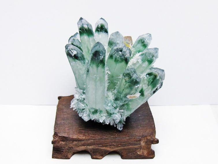 緑水晶 クラスター 原石 台座付属 一点物 182-7462