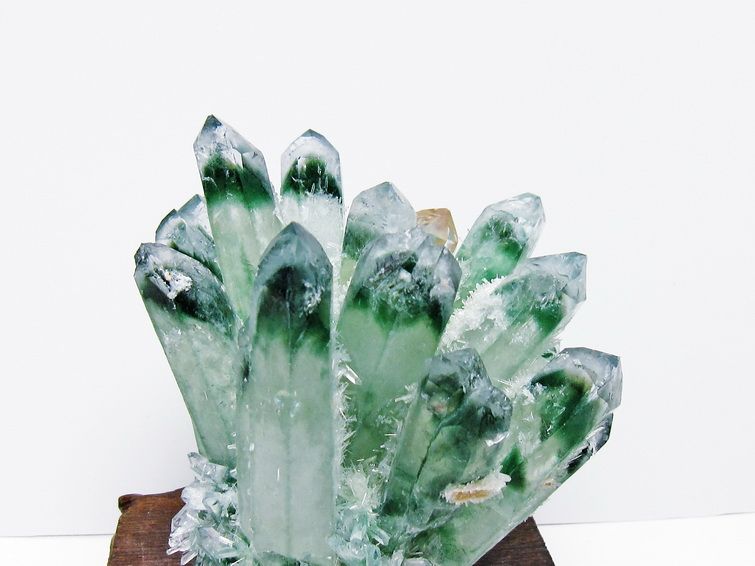 緑水晶 クラスター 原石 台座付属 一点物 182-7462