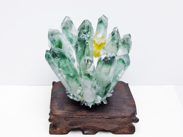 緑水晶 クラスター 原石 台座付属 一点物 182-7464