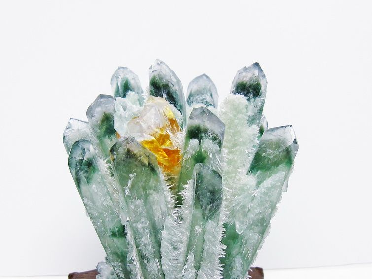 緑水晶 クラスター 原石 台座付属 一点物  182-7466