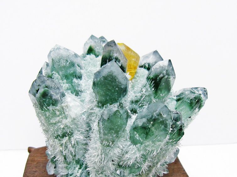 緑水晶 クラスター 原石 台座付属 一点物 182-7479