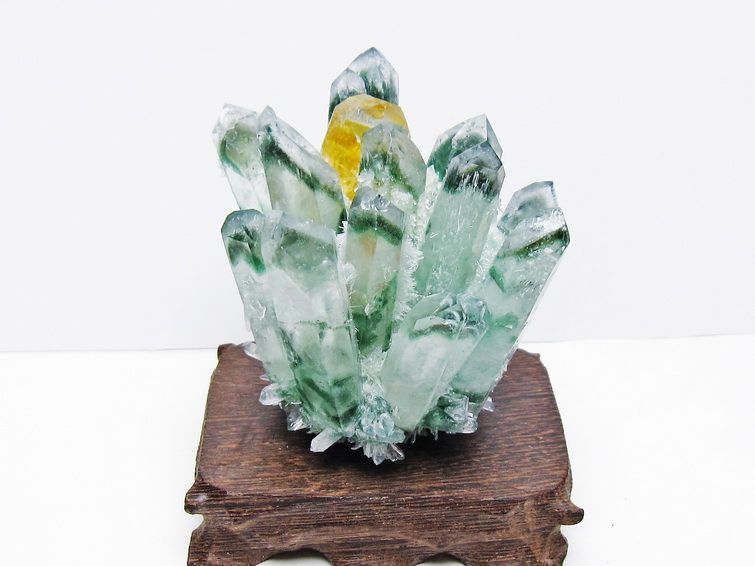 緑水晶 クラスター 原石 台座付属 一点物 182-7484