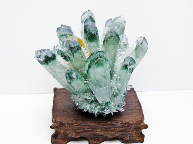 緑水晶 クラスター 原石 台座付属 一点物  182-7496