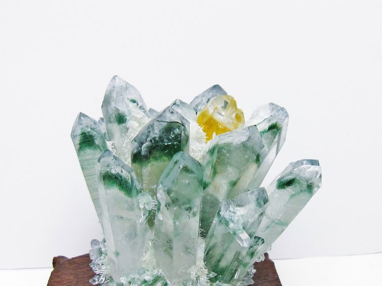 緑水晶 クラスター 原石 台座付属 一点物 182-7502