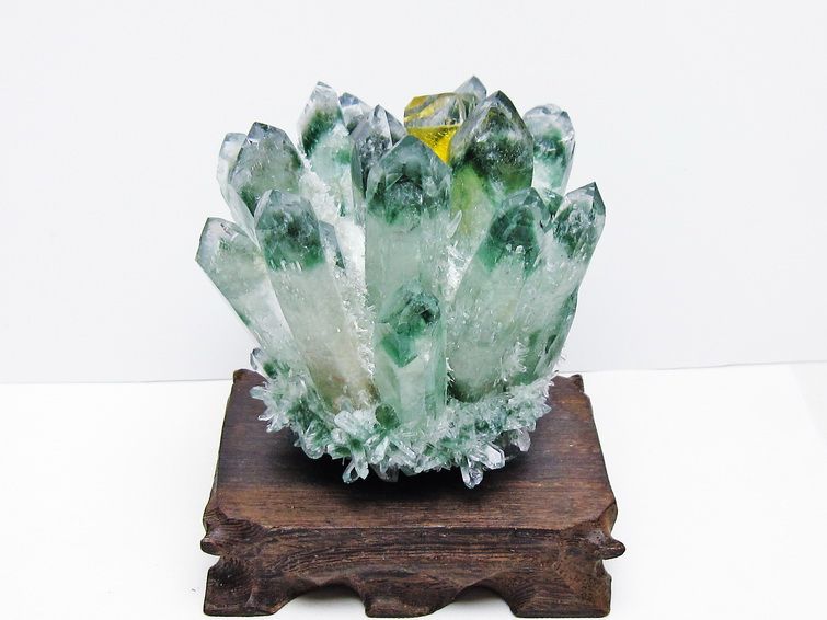 緑水晶 クラスター 原石 台座付属 一点物  182-7505