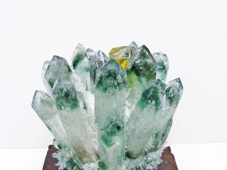 緑水晶 クラスター 原石 台座付属 一点物  182-7505