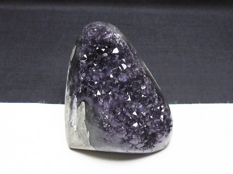 アメジスト クラスター 原石 ウルグアイ産 amethyst 一点物 182-7566