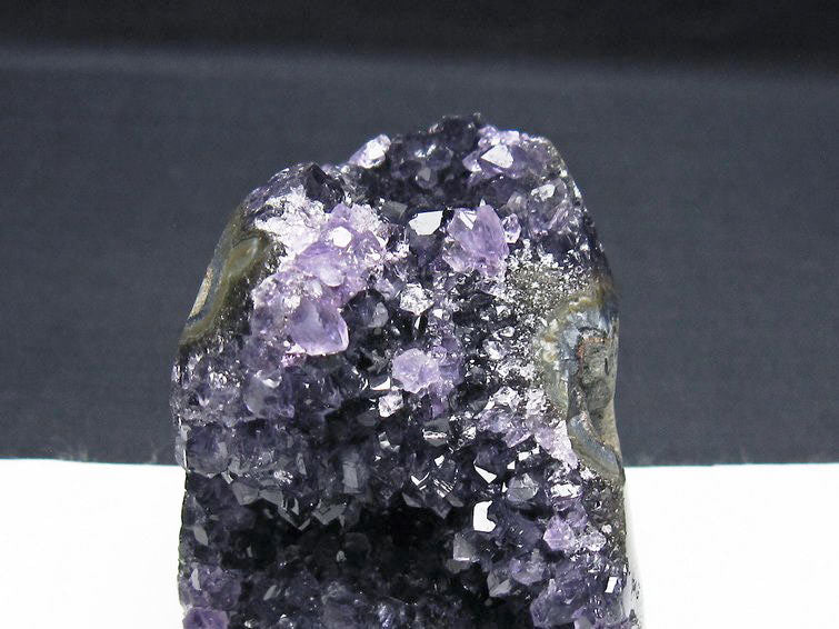 アメジスト クラスター 原石 ウルグアイ産 amethyst 一点物 182-7568