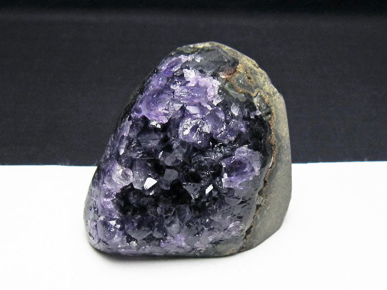 アメジスト クラスター 原石 ウルグアイ産 amethyst 一点物 182-7573