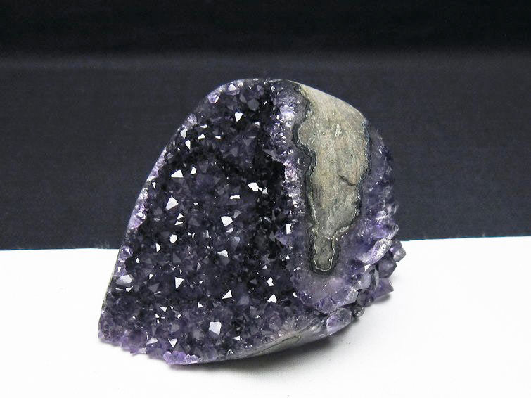 アメジスト クラスター 原石 ウルグアイ産 amethyst 一点物 182-7575