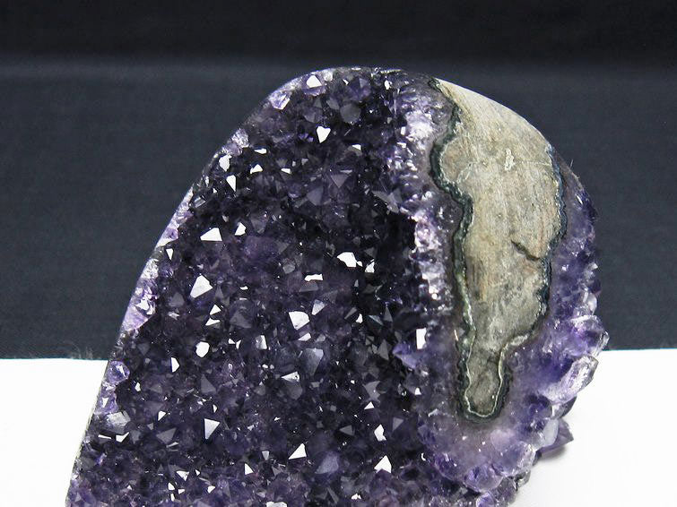 アメジスト クラスター 原石 ウルグアイ産 amethyst 一点物 182-7575