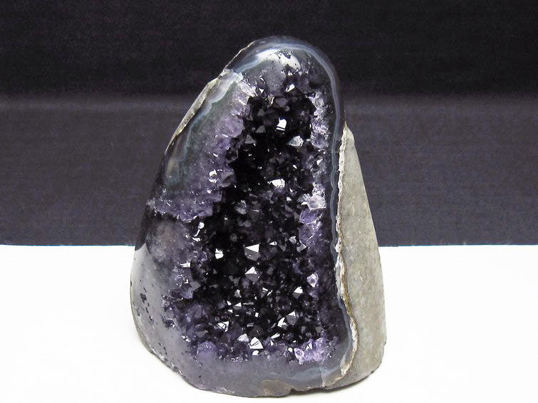 アメジスト クラスター 原石 ウルグアイ産 amethyst 一点物 182-7591