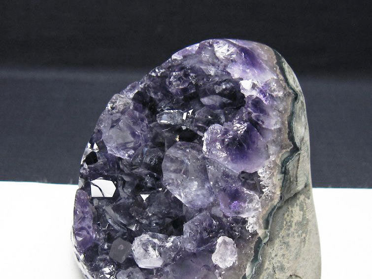 アメジスト クラスター 原石 ウルグアイ産 amethyst 一点物 182-7597