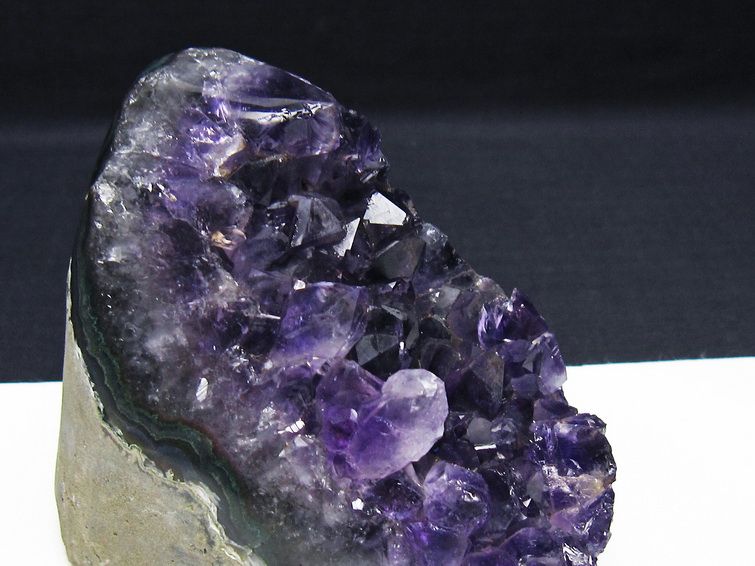 アメジスト クラスター 原石 ウルグアイ産 amethyst 一点物 182-7600