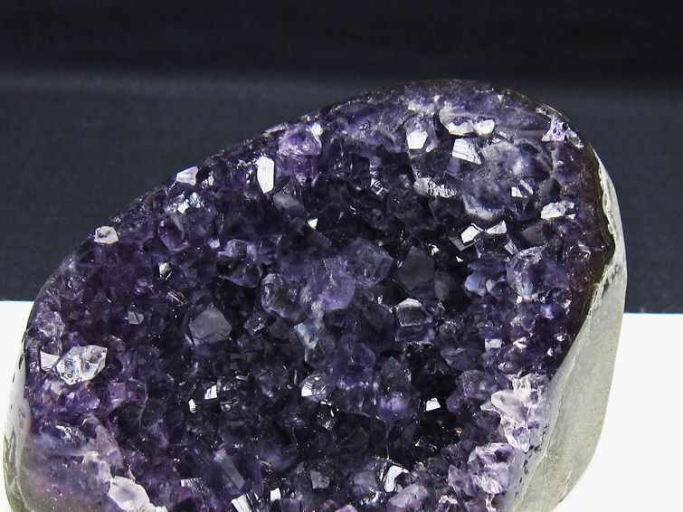 アメジスト クラスター 原石 ウルグアイ産 amethyst 一点物 182-7601