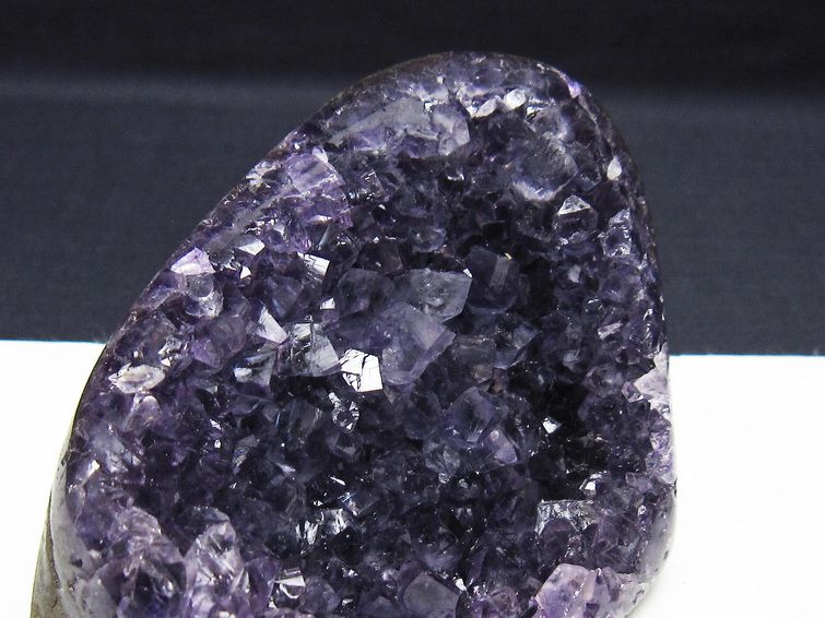 アメジスト クラスター 原石 ウルグアイ産 amethyst 一点物 182-7601