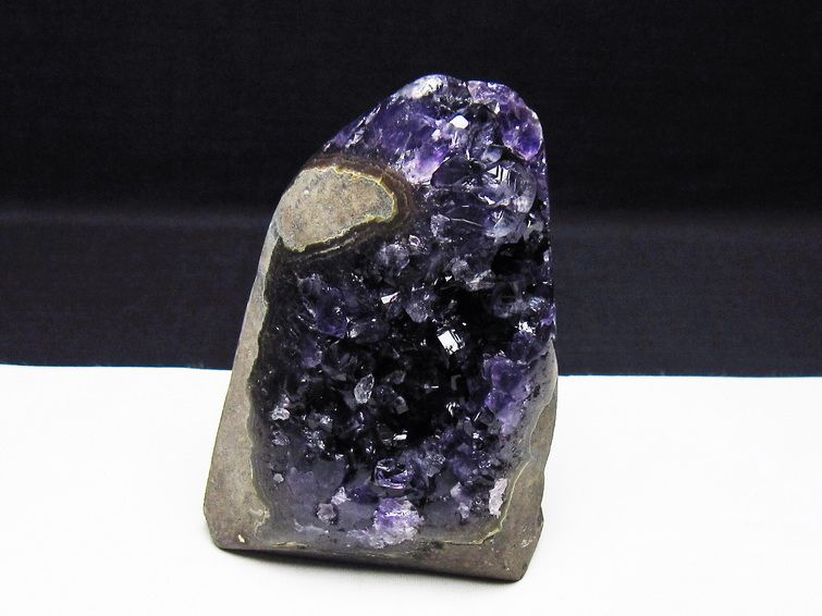 アメジスト クラスター 原石 ウルグアイ産 amethyst 一点物 182-7604