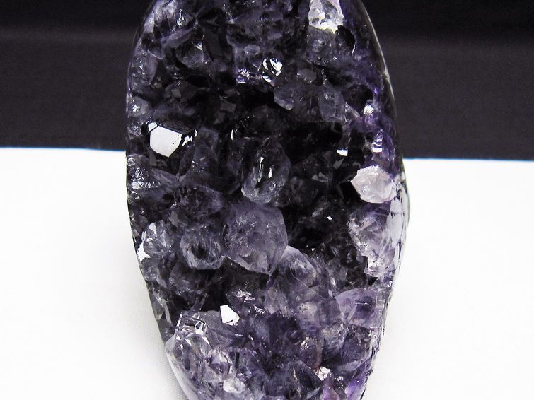 アメジスト クラスター 原石 ウルグアイ産 amethyst 一点物 182-7606