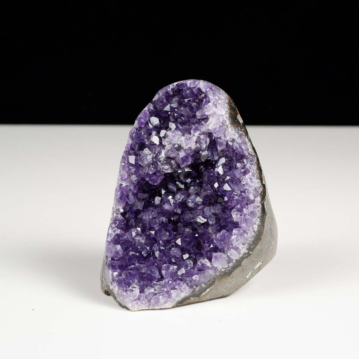 アメジスト クラスター 原石 ウルグアイ産 amethyst 一点物 182-7614