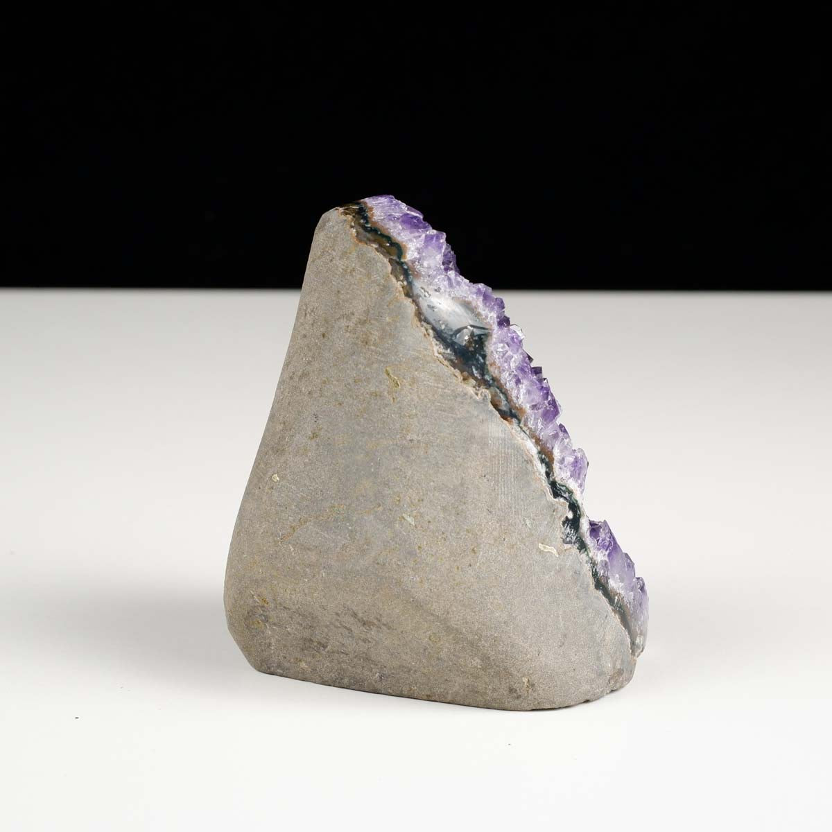 アメジスト クラスター 原石 ウルグアイ産 amethyst 一点物 182-7614