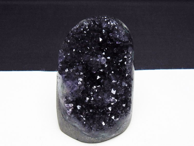 アメジスト クラスター 原石 ウルグアイ産 amethyst 一点物 182-7625