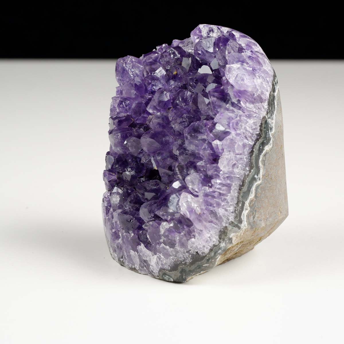 アメジスト クラスター 原石 ウルグアイ産 amethyst 一点物 182-7626