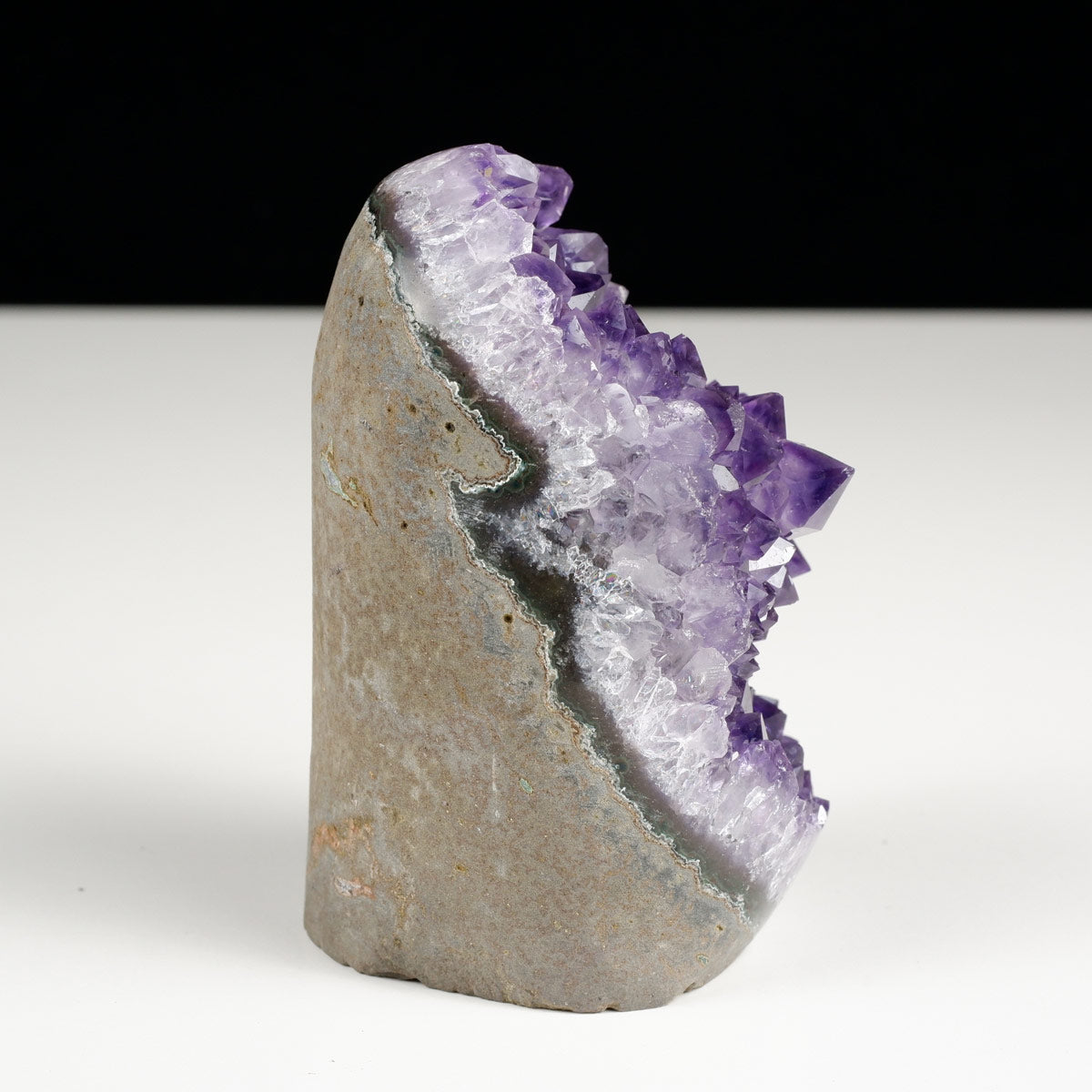 アメジスト クラスター 原石 ウルグアイ産 amethyst 一点物 182-7641