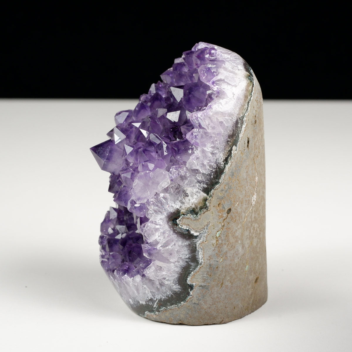 アメジスト クラスター 原石 ウルグアイ産 amethyst 一点物 182-7641