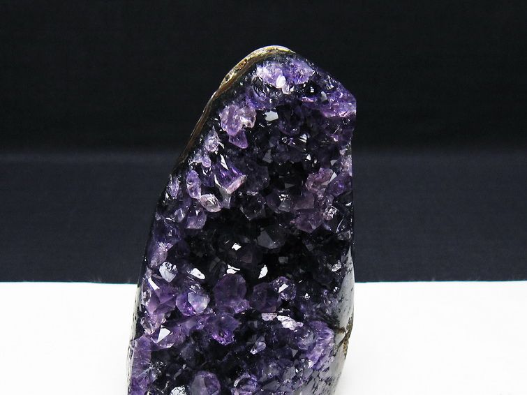 アメジスト クラスター 原石 ウルグアイ産 amethyst 一点物 182-7653