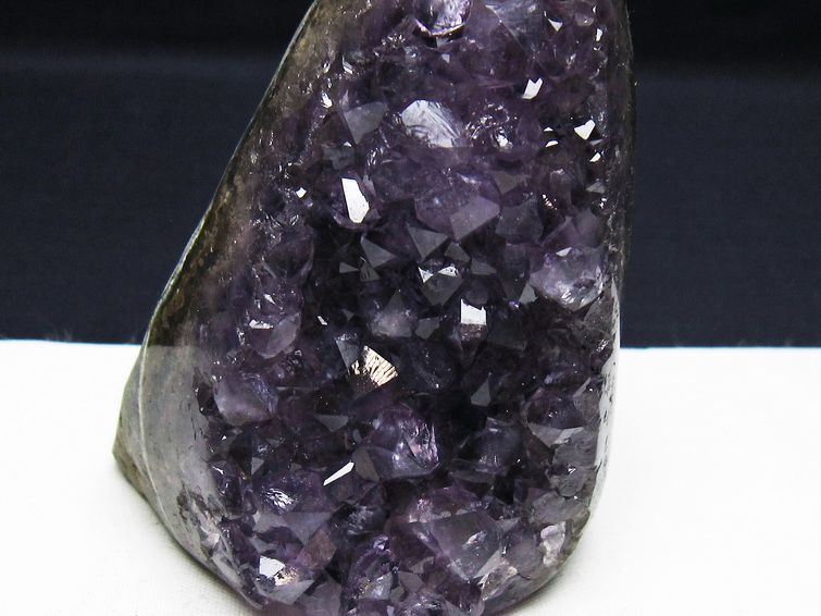 アメジスト クラスター ウルグアイ産 原石 amethyst 一点物 182-7689
