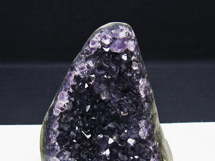 アメジスト クラスター ウルグアイ産 原石 amethyst 一点物 182-7700