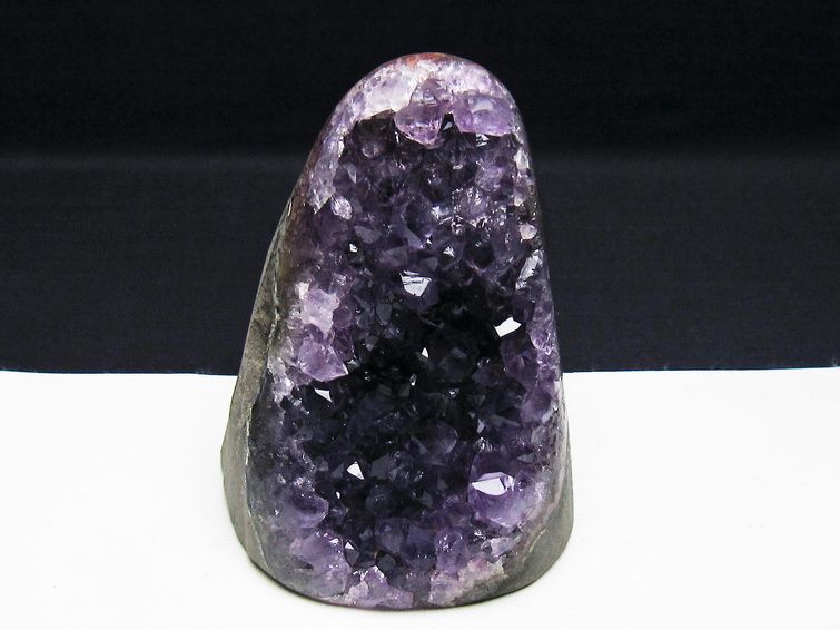 アメジスト クラスター ウルグアイ産 原石 amethyst 一点物 182-7713