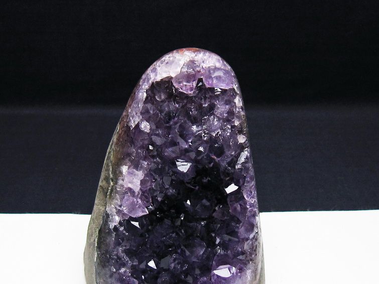アメジスト クラスター ウルグアイ産 原石 amethyst 一点物 182-7713
