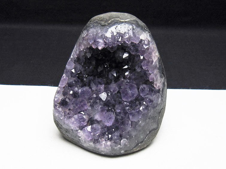 アメジスト クラスター ウルグアイ産 原石 amethyst 一点物 182-7719