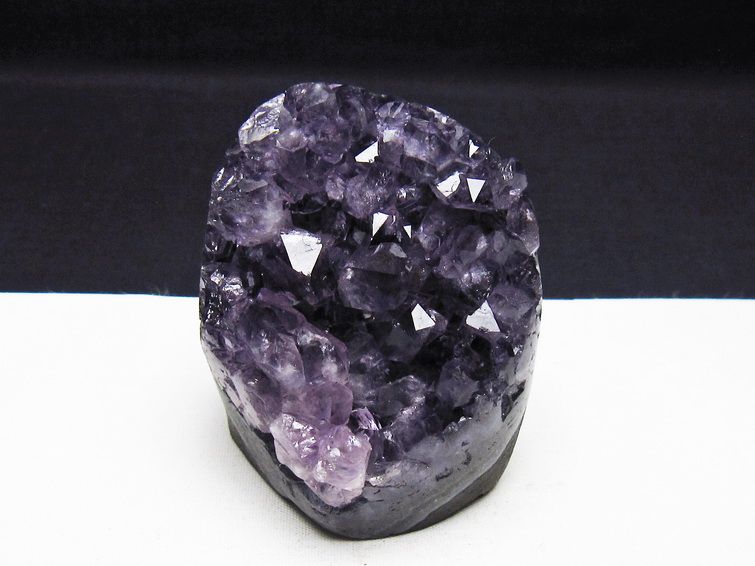 アメジスト クラスター ウルグアイ産 原石 amethyst 一点物 182-7740