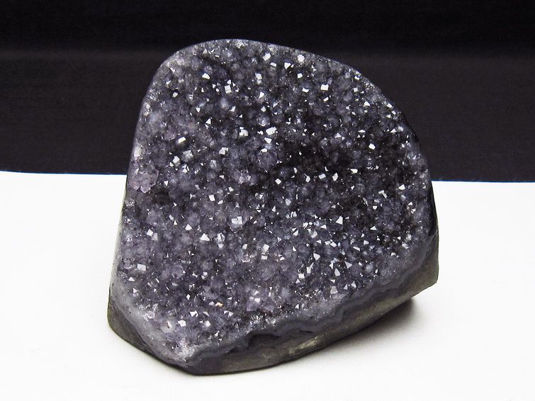 アメジスト クラスター ウルグアイ産 原石 amethyst 一点物 182-7774