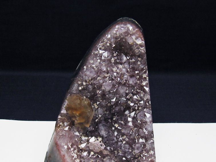 アメジスト クラスター ウルグアイ産 カルサイト付き 原石 amethyst 一点物 182-7788