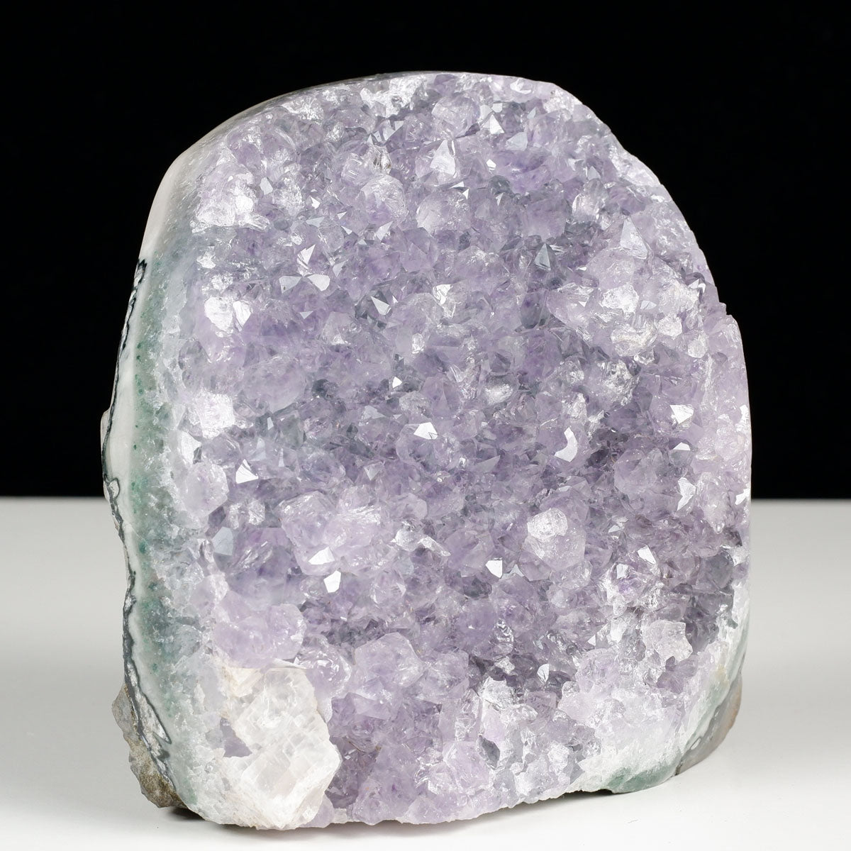 1.6Kg アメジスト クラスター ウルグアイ産 原石 amethyst 一点物 182-7791