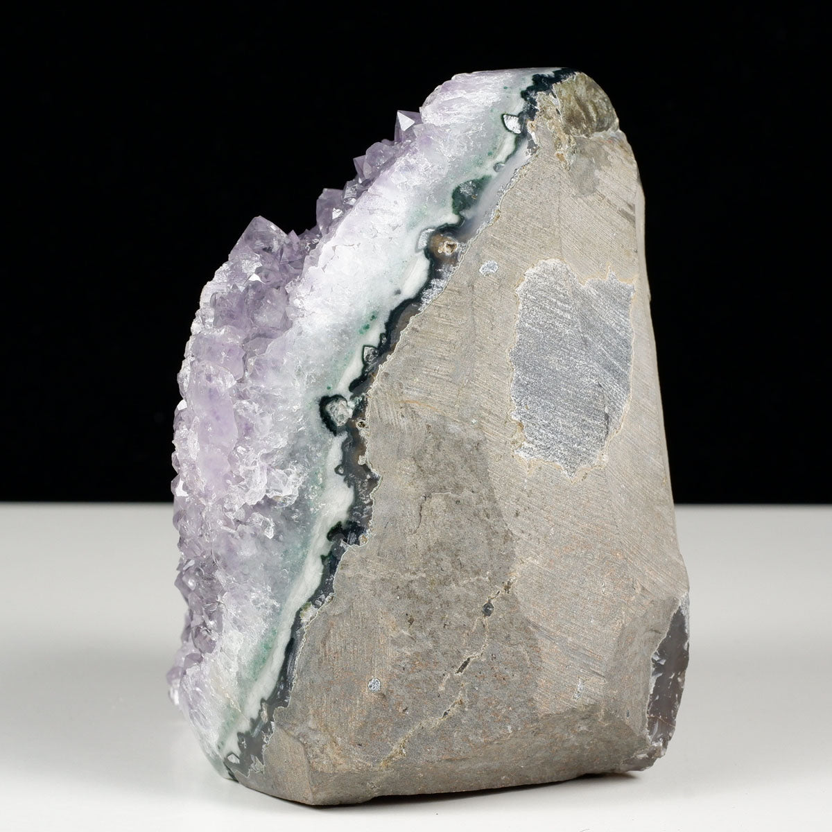 1.6Kg アメジスト クラスター ウルグアイ産 原石 amethyst 一点物 182-7791