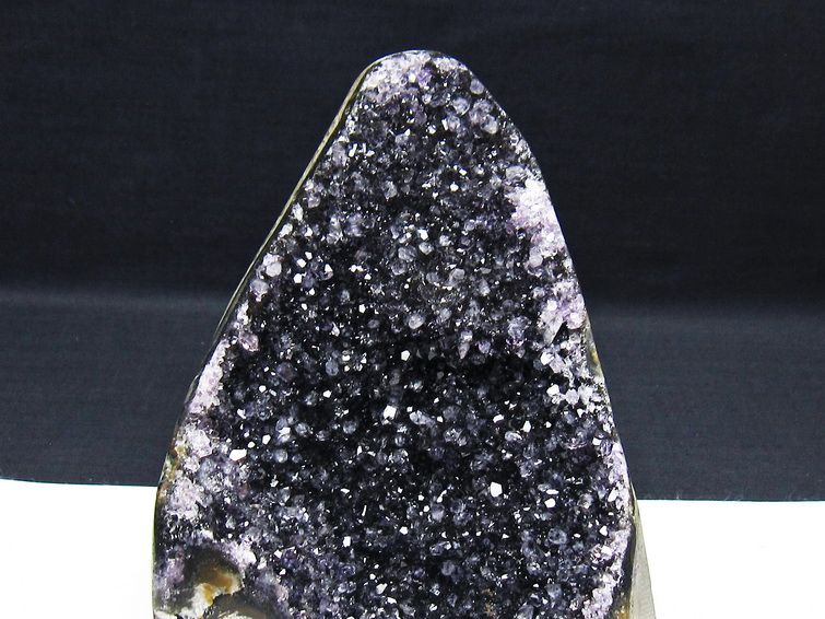 1Kg アメジスト クラスター ウルグアイ産 原石 amethyst 一点物 182-7793