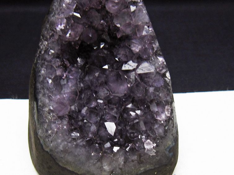 アメジスト クラスター ウルグアイ産 原石 amethyst 一点物 182-7832