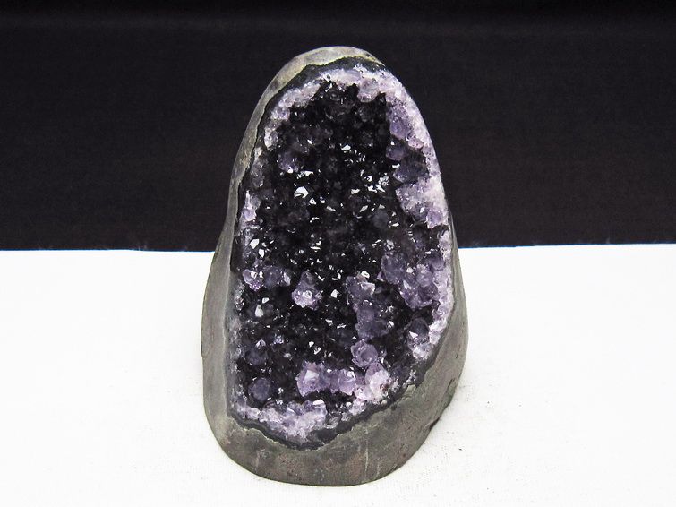 アメジスト クラスター ウルグアイ産 原石 amethyst 一点物 182-7840