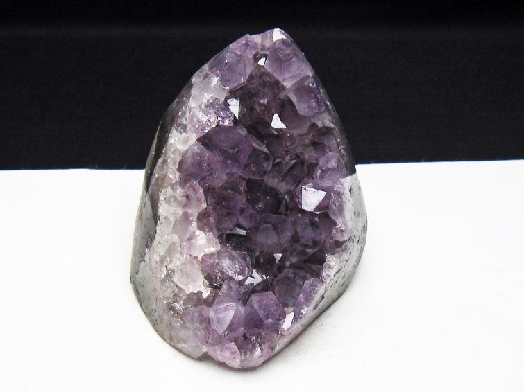 アメジスト クラスター ウルグアイ産 原石 amethyst 一点物 182-7850