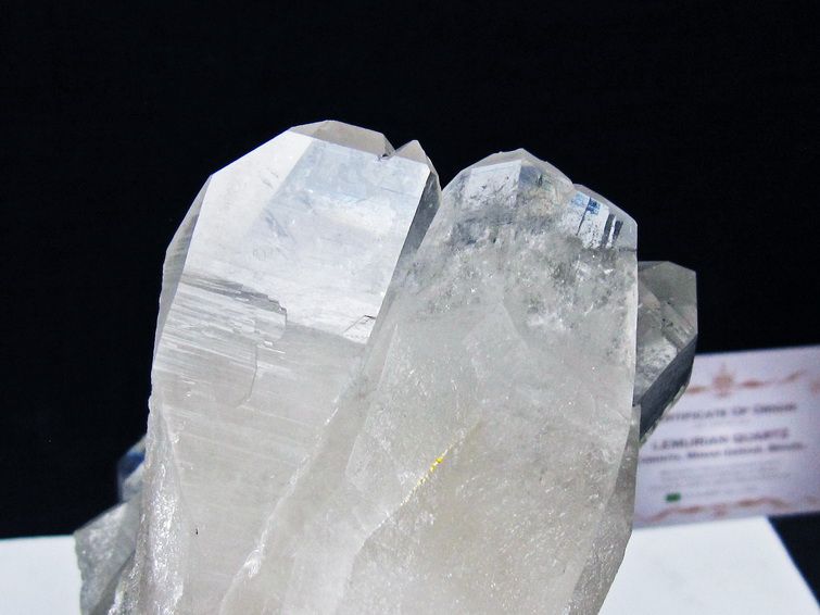 水晶クラスター 1.4Kg 原石 ブラジル ミナスジェライス州 コリント産 一点物 台座付属 レムリアンシード 182-8093