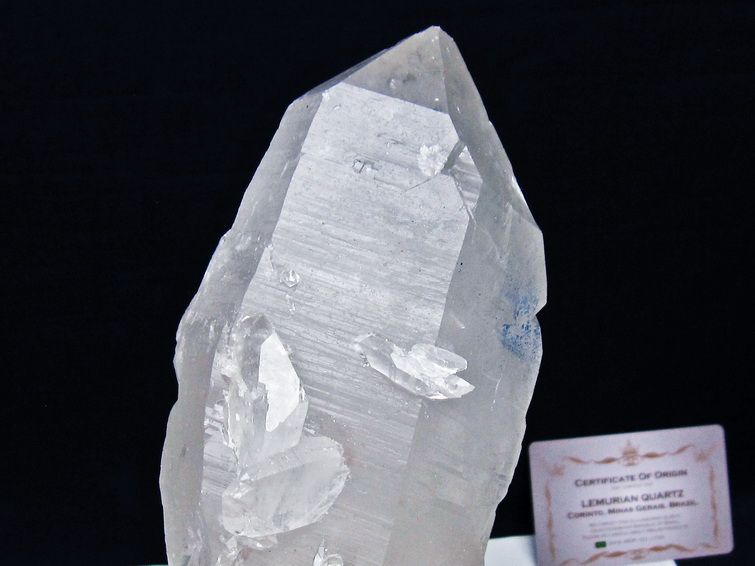 水晶クラスター 2Kg 原石 ブラジル ミナスジェライス州 コリント産 一点物 台座付属 レムリアンシード 182-8107