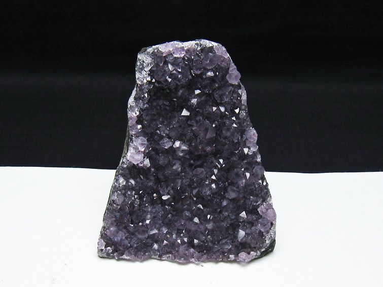 アメジスト クラスター ウルグアイ産 アメジスト 原石 一点物 182-8159