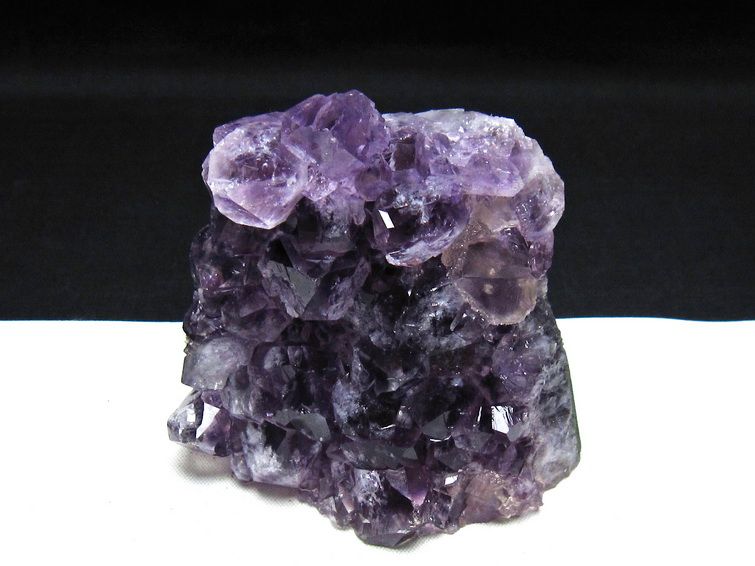 アメジスト クラスター ウルグアイ産 アメジスト 原石 一点物 182-8282