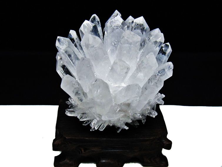 水晶 クラスター 水晶 原石 台座付属 一点物 182-8322 [sold out]