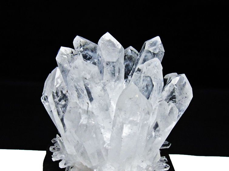 水晶 クラスター 水晶 原石 台座付属 一点物 182-8323 [sold out]